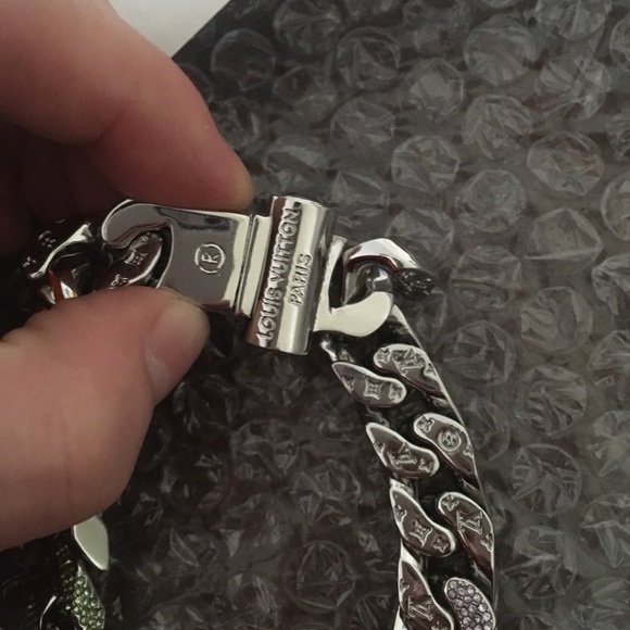 Louis Vuitton  Necklace - Picture 5 of 8